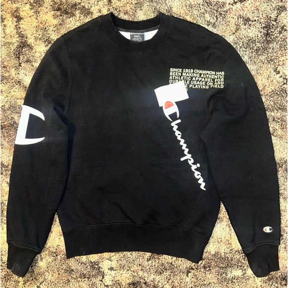 Champion Men’s Sweatshirt - Picture 1 of 3